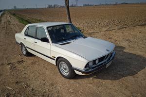 Bmw 520 e28