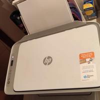 Stampante HP DeskJet 2720e
