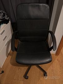 Sedia da scrivania con rotelle