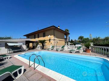 VILLA SINGOLA A CISTERNA DI LATINA