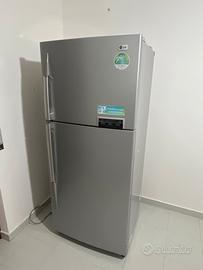 Frigorifero Doppia porta modello LG