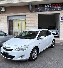 Opel Astra 1.7 CDTI 110CV 5 porte Cosmo