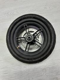 Cerchio monopattino 8.5 pollici con pneumatico