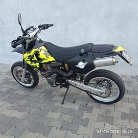 husguarna 610 sm  motard