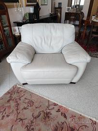 poltrona in pelle come nuova