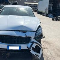 JAGUAR E-SPACE 2017 SOLO PER RICAMBI