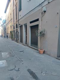 Negozio in via degli orafi