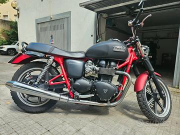  MOTO TRIUMPH BONNEVILLE