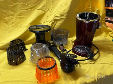 Estrattore Hurom H-100