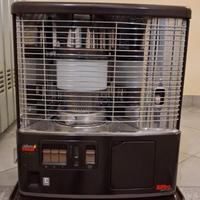 stufa a liquido per scaldarsi praticamente nuovo. 