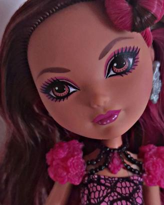 bambola Briar Beauty. ever after high 