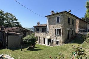 Rustico / Casale di 150 m² con 4 locali a Pellegri