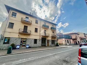 NEGOZIO A GRUGLIASCO