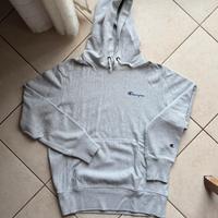 Felpa grigia super versatile come nuova!