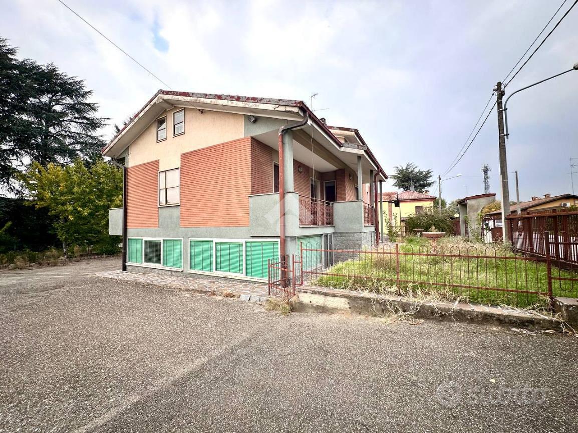 CASA INDIPENDENTE A TORTONA - Altro