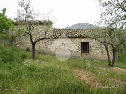 RUSTICO A VEROLI - Vista 3