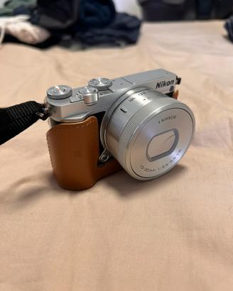Macchina fotografica Nikon 1 J5 mirrorless