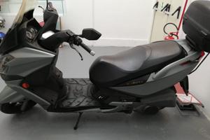 Sccoter Kymco G DINK 300