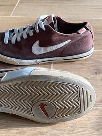 Scarpe NIKE marroni, numero 44