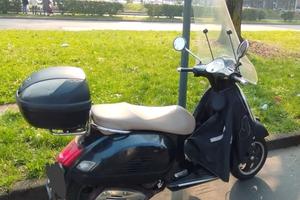Vespa GTS 300