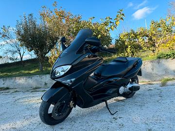 Yamaha T-Max 500