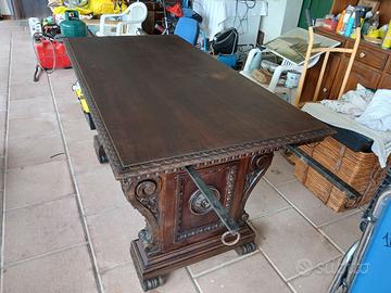 antico tavolo