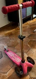 Mini Micro Deluxe monopattino rosa