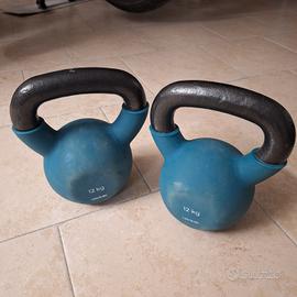 2 Kettlebell rivestite da 12kg