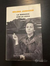 La ragazza con ka Leica