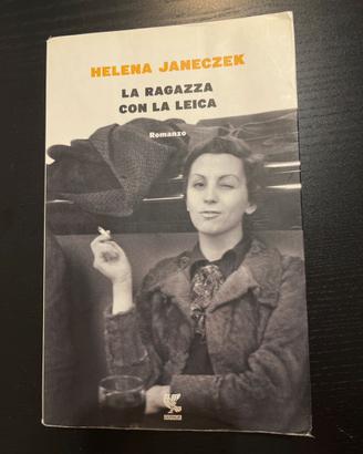 La ragazza con ka Leica