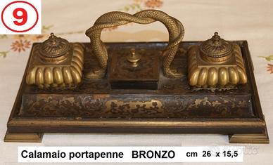 Oggetti e soprammobili antichi