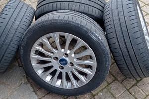 Cerchi in lega ford Bmax + gomme