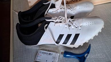 scarpe chiodate  atletica Adidas Adizero Finesse.