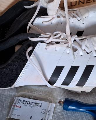 scarpe chiodate  atletica Adidas Adizero Finesse.