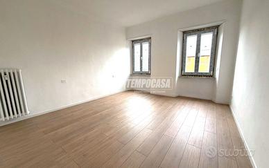 TRILOCALE COMPLETAMENTE RISTRUTTURATO!