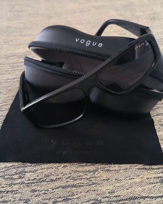 Occhiali da sole Vogue VO 5318-S neri