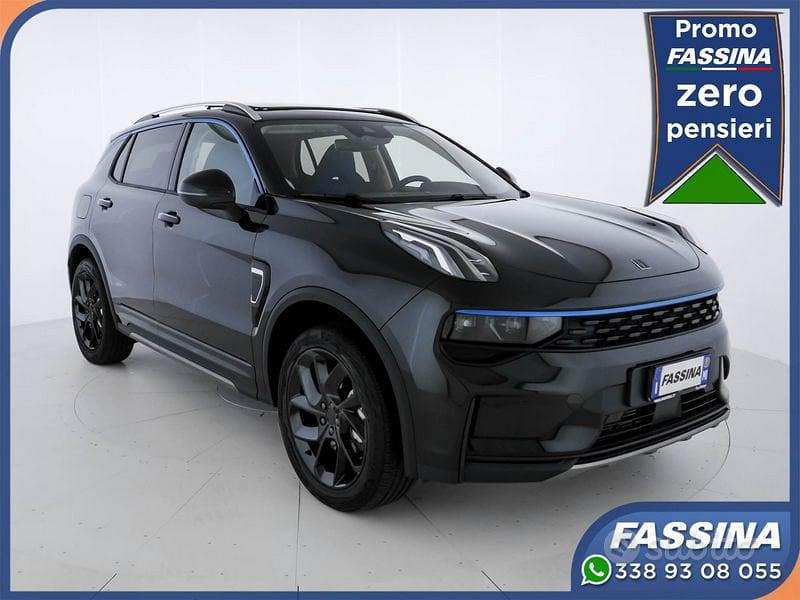 Lynk&Co 01