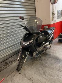 Piaggio beverly 250