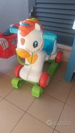 Cavallo a dondolo con ruote