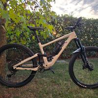 SPECIALIZED ENDURO EXPERT 