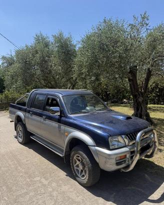 Mitsubishi l200 2.5