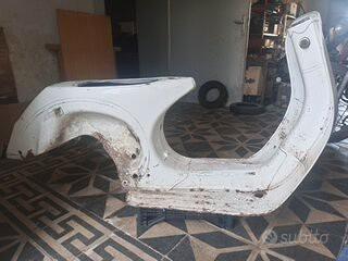 Vespa 200 PX senza frecce