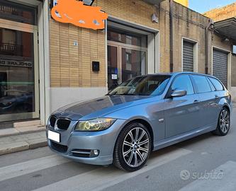 BMW 320d Touring xDrive 184 cv