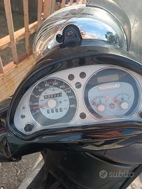 Piaggio Beverly 500