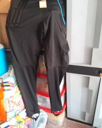 Pantalone da calcio per portiere nuovo
