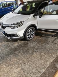 RENAULT  CAPTURE