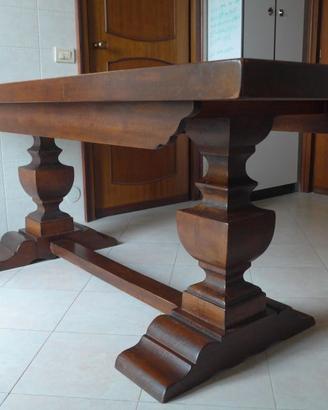 TAVOLO IN LEGNO DI NOCE CON CASSETTI LATERALI