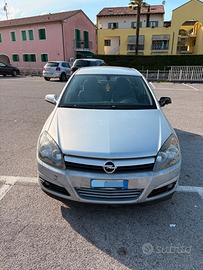 Macchina da vendere