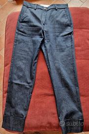 Jeans elante con risvolti