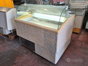 vetrina per gelateria usata